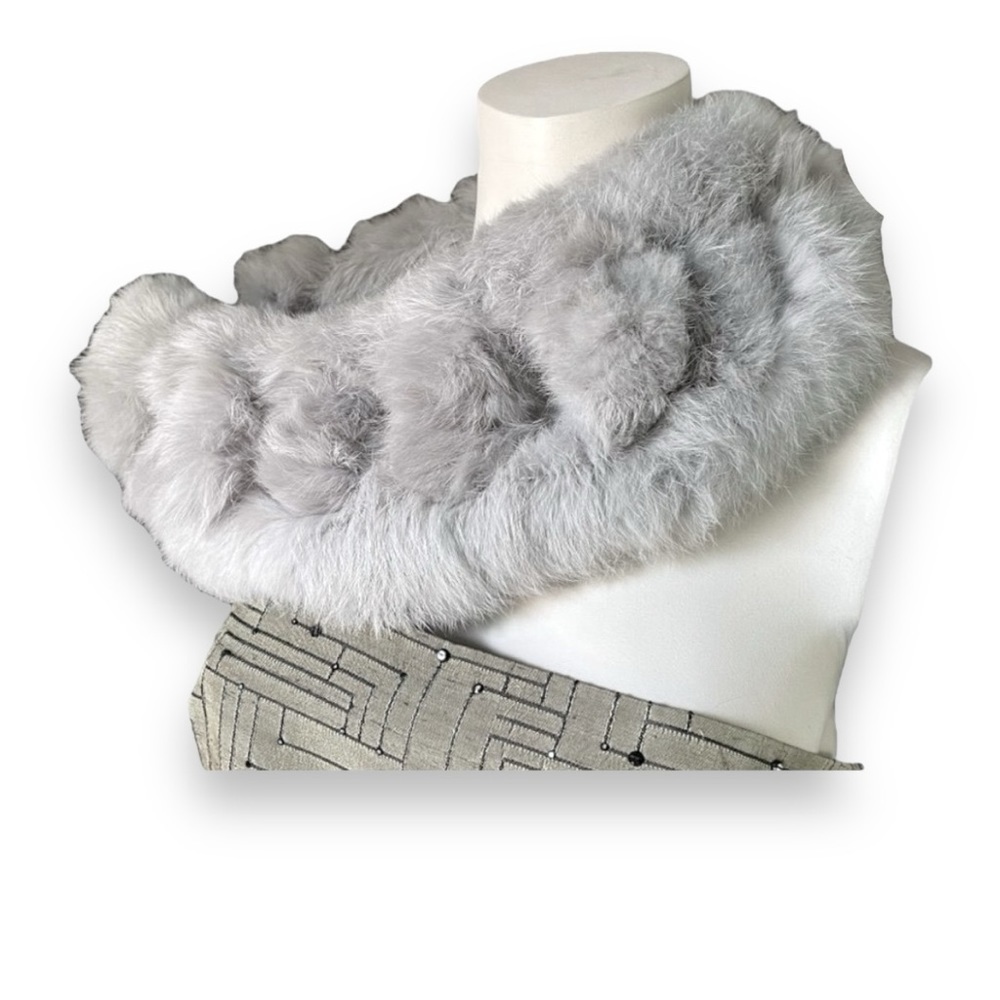 Surell Gray Rabbit Fur Scarf - Picture 5 of 8
